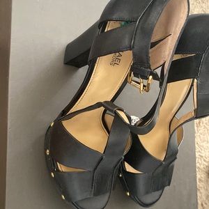 Micheal Kors black t strap heel